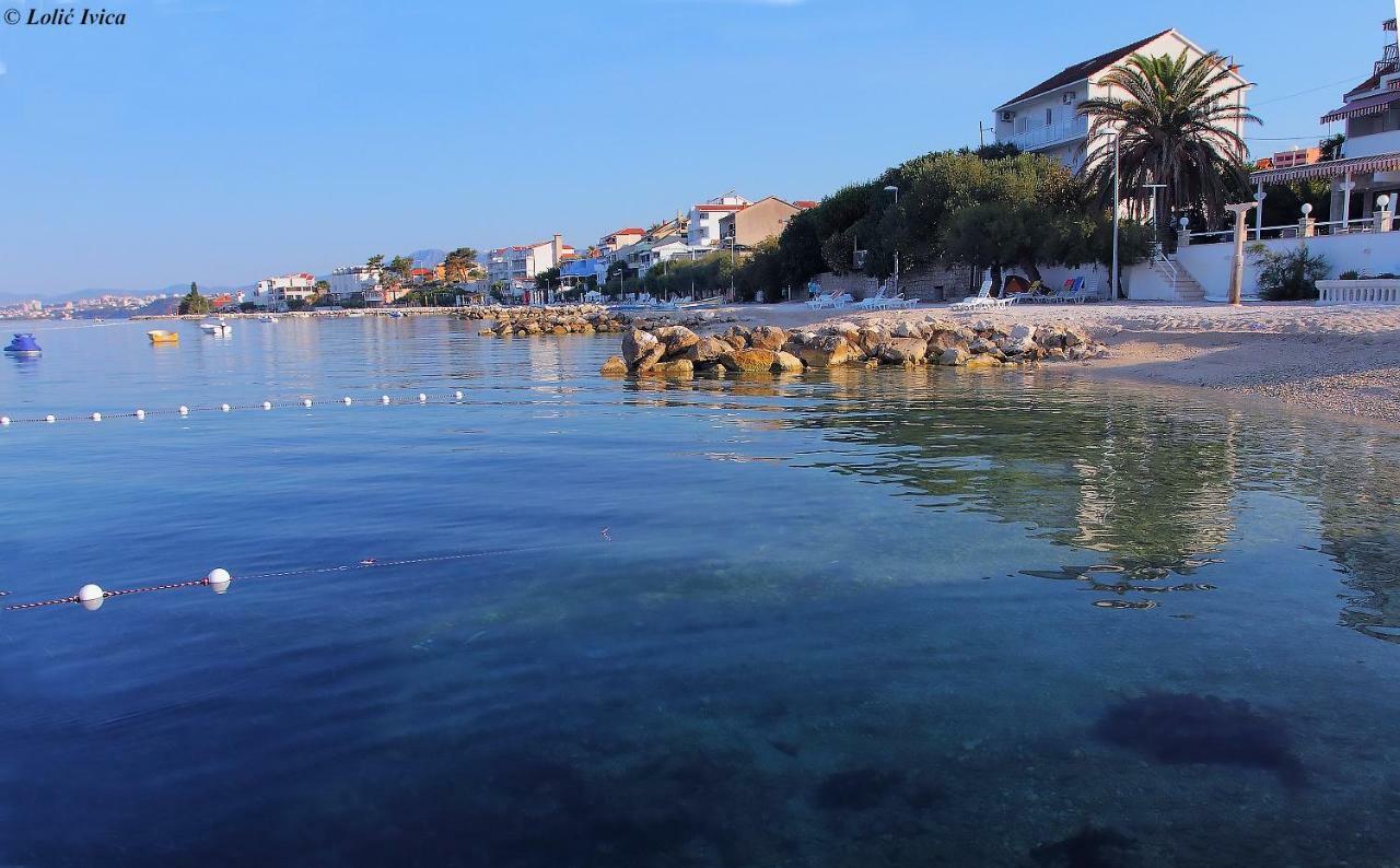 Sea Stone Apartment Подстрана Екстер'єр фото
