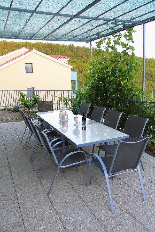 Sea Stone Apartment Подстрана Екстер'єр фото